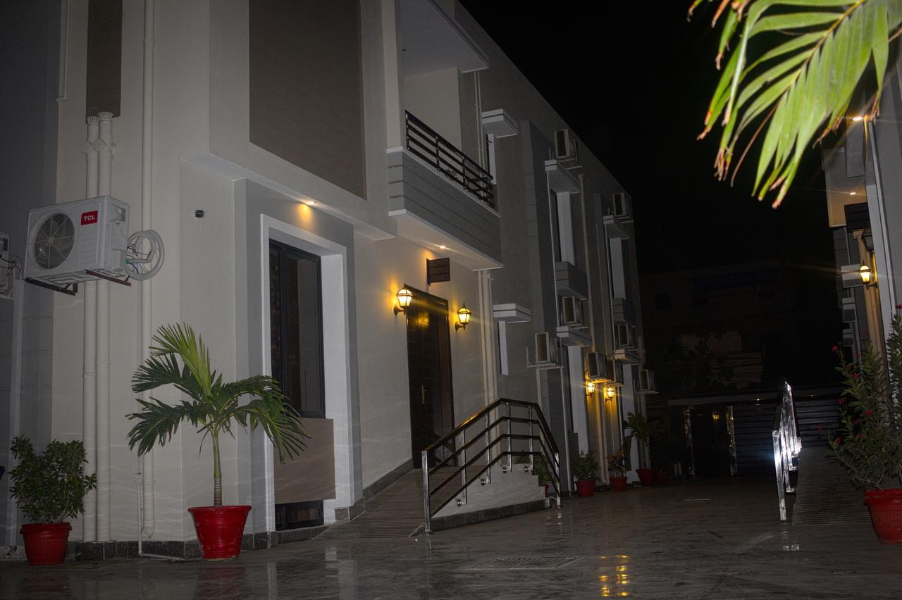 Zifan Hotel&Suites Karáčí Exteriér fotografie