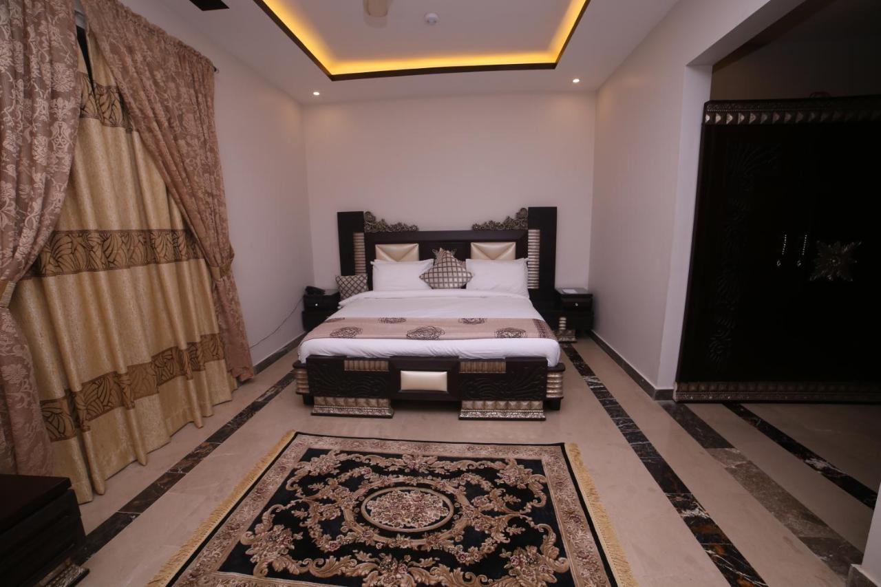 Zifan Hotel&Suites Karáčí Exteriér fotografie
